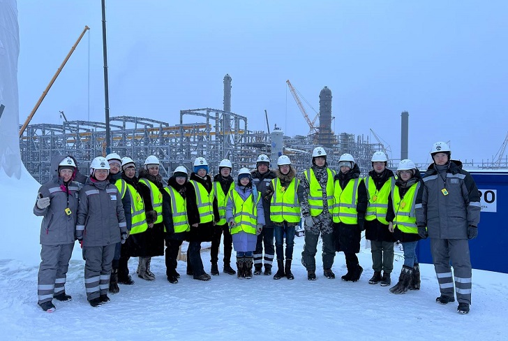 Студенты Иркутска посетили производственные объекты ИНК в Усть-Куте
