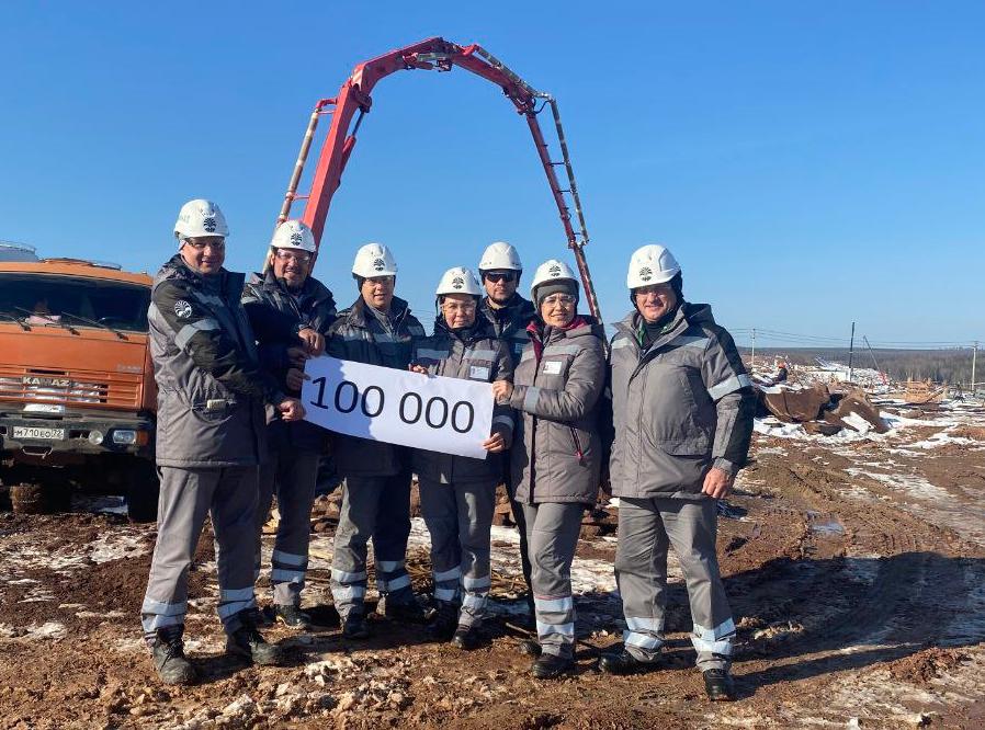 На стройплощадке Иркутского завода полимеров залили 100 тысяч кубов бетона