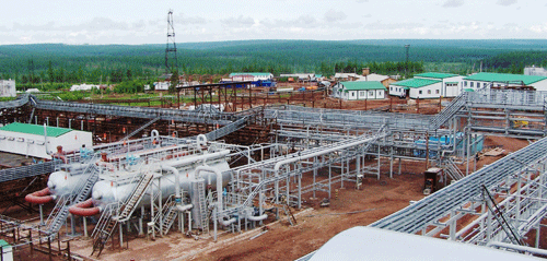 Иркутская нефтяная компания в 1-м полугодии 2009 года увеличила добычу углеводородного сырья в 1,2 раза