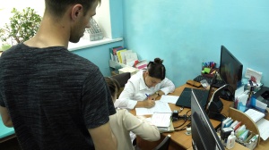 В Усть-Куте прошел выездной прием врачей-сурдологов при поддержке Фонда Марины Седых и ИНК